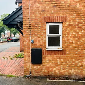  Apartment Tyburn Home, With Free Parking