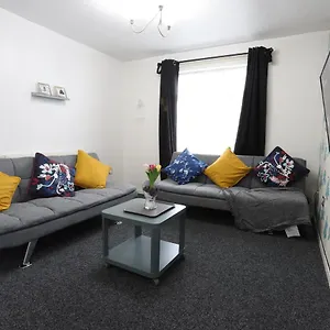  Apartment B'ham Nec/airport/hs2 Short
