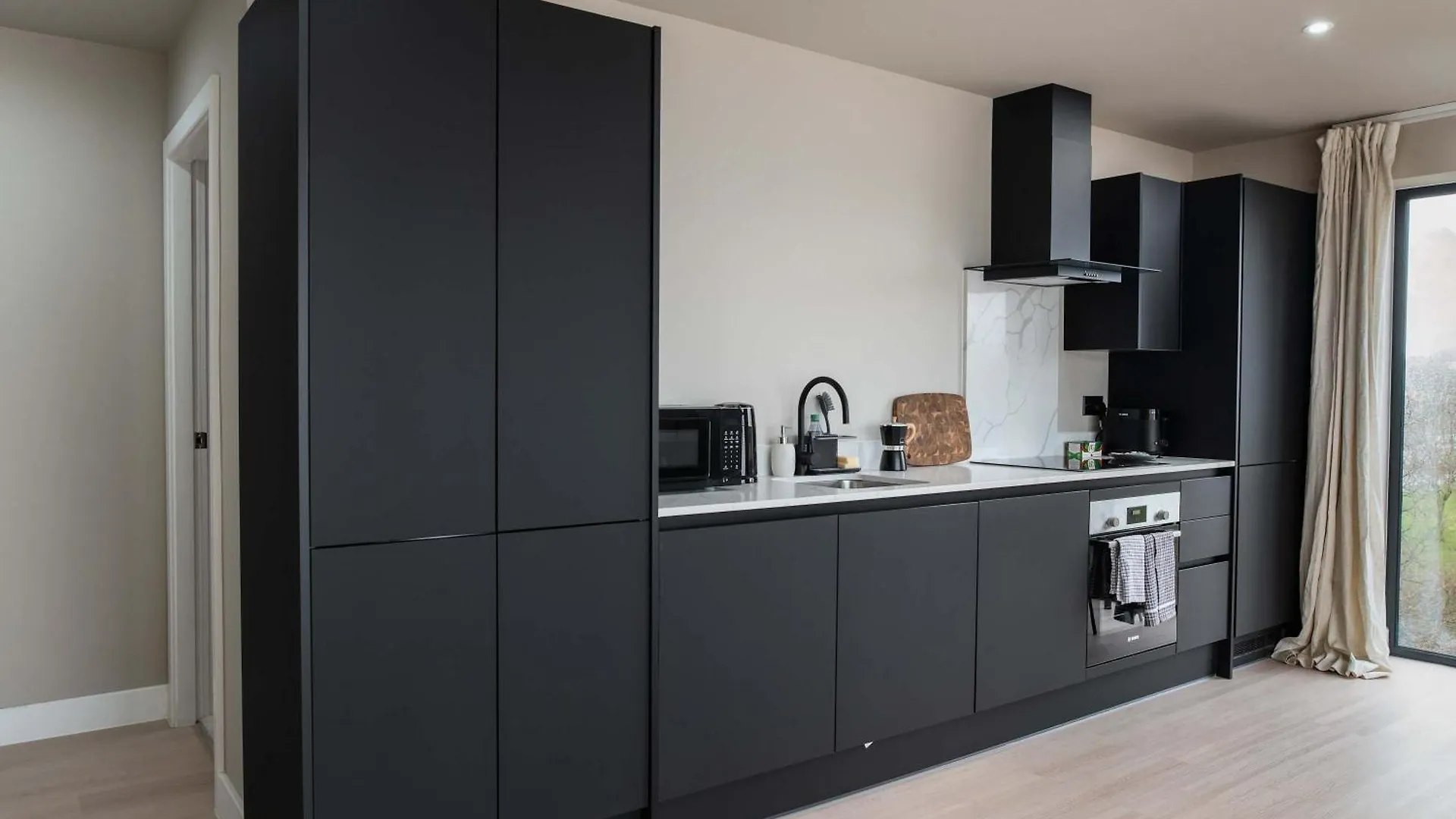Smart 1 Bed Apartment In Birmingham W Roof Terrace